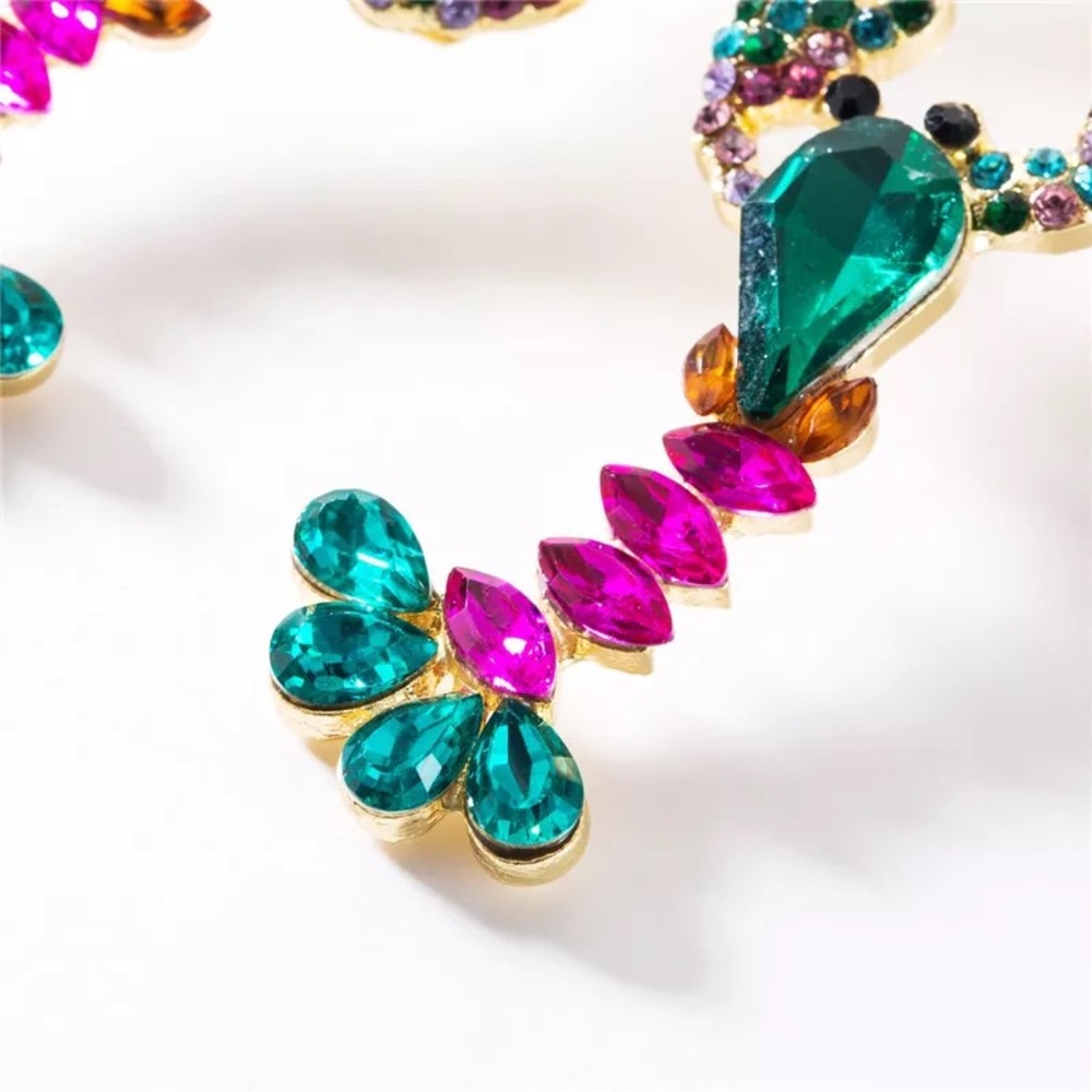 NWT Lobster Jeweled Stud Earrings - Picture 3 of 5